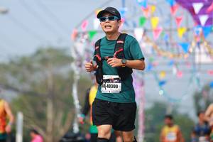BIB: 40300
                            <button type="button" onclick="openModal(9895179)" class="btn btn-primary btn-sm float-right btn-popup" data-toggle="modal" data-target=".modal-high-quality">
                        <i class="fas fa-shopping-cart"></i> Add to Cart
                    </button>
                                            <button type="button" onclick="isThisMe(9895179, true)" class="btn btn-success btn-sm float-right btn-popup btn-isme hidden" data-toggle="tooltip" data-placement="bottom" title="นี่คือรูปของคุณใช่ไหม คลิกที่นี่เพื่อเอาเข้าอัลบั้ม">
                        <i class="fas fa-plus"></i> Add to album
                    </button>
                    <button type="button" onclick="isThisMe(9895179, false)" class="btn btn-warning btn-sm float-right btn-popup btn-isnotme hidden">
                        <i class="fas fa-ban"></i> Remove from album
                    </button>